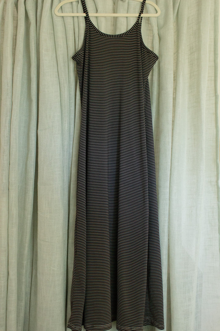 calvin klein striped maxi dress Large Black Stripe Maxi Dress – DAISY DAYDREAM